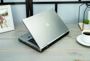 Laptop HP EliteBook 8470p Intel Core i5 8GB 240GB SSD DVD Windows 10 Pro 14" 13