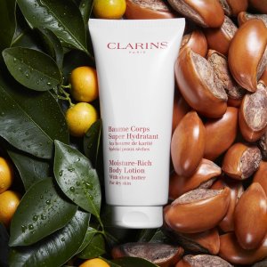 Clarins CLARINS BODY SHAPE UP YOUR SKIN MOISTURE RICH BODY LOTION WITH SHEA BUTTER DRY SKIN 200ML 4