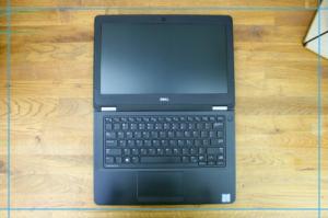 Laptop Dell Latitude E5270 Intel Core i5 8GB DDR4 1000GB SSD Windows 10 Pro 12.5" 10