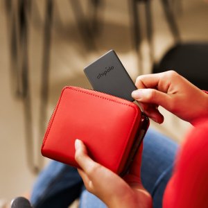 Chipolo Chipolo CARD Spot- Smart wallet finder, black 3