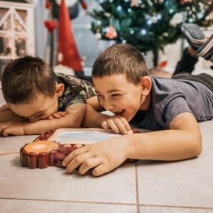 Woopie Znikopis Tablica Magnetyczna Kolorowa Stempelki Bordowy 3