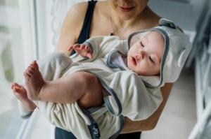 PULP BAMBOO Ponczo bambusowe z kapturkiem i uszkami ecru 70x80cm 4