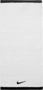 Nike Nike Fundamental Towel M NET17-101 białe One size 1