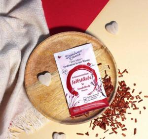 DRESDNER ESSENZ Sól do kąpieli Drzewo Sandałowe Easy Mind 60 g 2