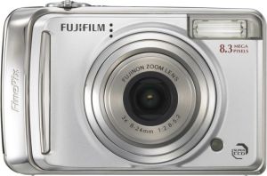 Aparat cyfrowy Fujifilm FinePix A800 1