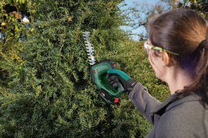 Bosch Nożyce akumulatorowe do żywopłotu Advanced Shear 20 cm 0600857001 7