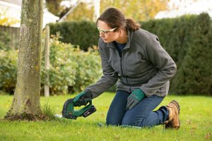 Bosch Nożyce akumulatorowe do żywopłotu Advanced Shear 20 cm 0600857001 10