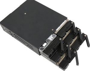 Kieszeń Chieftec 6x 2.5" SATA HDD/SSD (CMR-625) 4