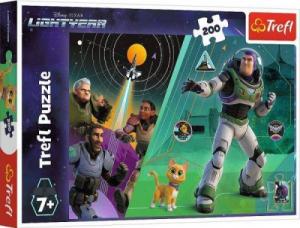 Trefl Puzzle 200 Przygody Buzza Astrala TREFL 1