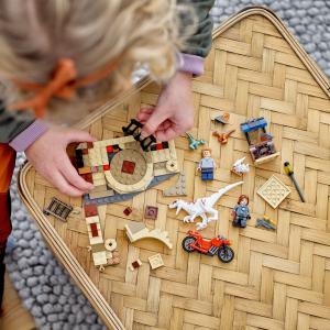 LEGO Jurassic World Atrociraptor: pościg na motocyklu (76945) 7