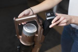 Odkurzacz pionowy Concept VP6120 9