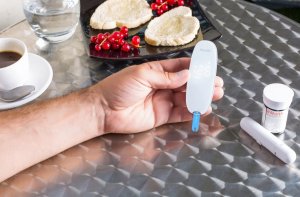 iHealth iHealth GLUCO+ Lite zestaw inteligentnego systemu monitorowania glukozy 6