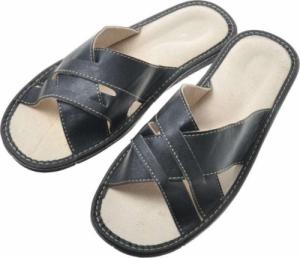 Pantofelek24 Skórzane męskie klapki domowe Czarne /F10-1 8410 S196/ 45 2