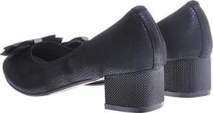 Czarne czółenka damskie na obcasie z kokardką /A8-2 10732 T381/ 38 6