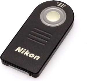 Aparat cyfrowy Nikon D80 + 18-135MM + ML-L3 PILOT + SD 2GB 4