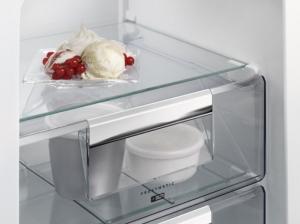 Lodówka AEG SCB618F3LS 2