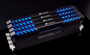 Pamięć Corsair Vengeance LED, DDR4, 32 GB, 3200MHz, CL16 (CMU32GX4M2C3200C16B) 14