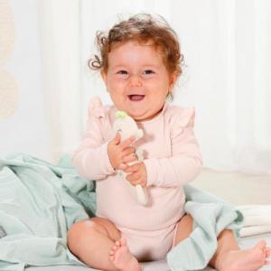 Fehn Muślinowe Pieluszki i Maskotka z Grzechotką, Konik 4