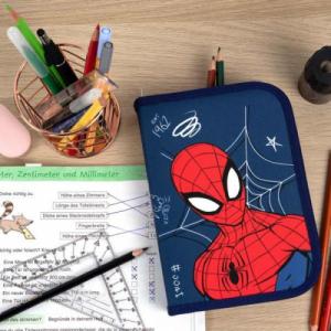 Piórnik CS ENTERTAINMENT GROUP Piórnik z Wyposażeniem, Spiderman 4