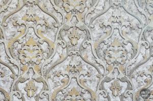 MallDeco Tapeta winylowa model Batista beżowa dekoracja 1325/8, 1,06m x 10,05 m 2