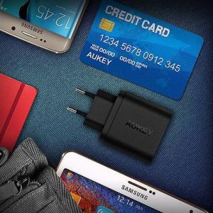 Ładowarka Aukey 1x USB-A 3 A (PA-T9) 7