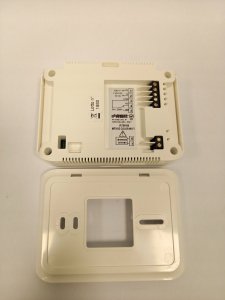 Regulator Easy Control CT 200 czarny (B) 4