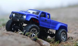 SAMOCHÓD PRZEPRAWOWY RC PICKUP AUTO 4x4 TERENOWY 4