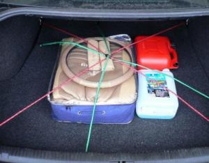 Carcommerce Spinacz do bagażu elastyczny 8 ramienny 3