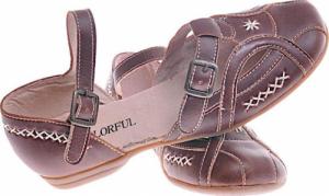 Pantofelek24 Wygodne sandały dziewczęce Brązowe /D8-3 11640 T5-5/ 32 5