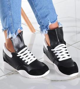 Pantofelek24 Czarne sneakersy na niskim koturnie /B2-3 9721 S190/ 36 5