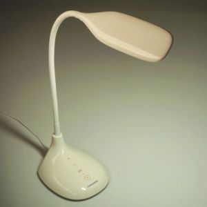 Lampka biurkowa Tiross biała 2