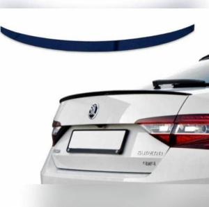 SPOILER NA KLAPĘ SKODA SUPERB III GLOSSY BLACK 1