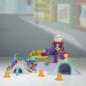 Figurka Hasbro Mini Zestawy Littlest Pet Shop, Skate park (B5565/B6959) 9