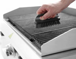 Hendi Czyścik szczotka do grilla rusztu BBQ krótka ze stalowym włosiem 150x55 mm 2