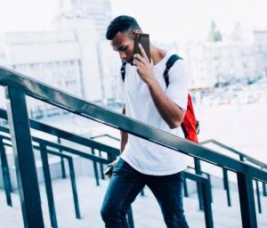 Spigen Spigen Rugged Armor etui futerał Sony Xperia 10 IV czarny (20902-0) 12