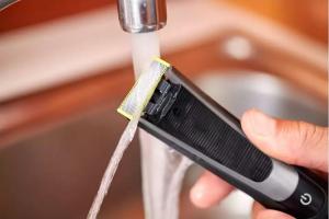 Golarka Philips OneBlade Pro QP6510/20 12