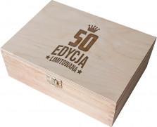 Koszulkowy 50 lat - edycja limitowana - drewniane pudełko z grawerem 1