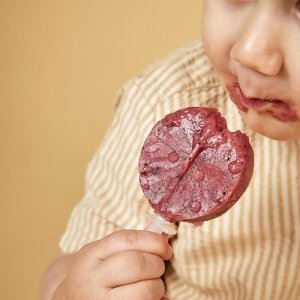 Nuuroo nuuroo - silikonowe formy na lody Elin Ice Pop Dusty Green 4