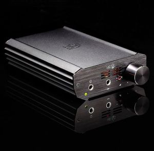 Wzmacniacz słuchawkowy Fostex HP-V1 (wzmacniacz lampowy przenony) 3