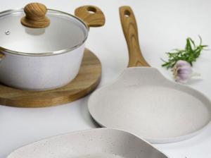 Ambition Garnek Nature 20cm 2.2L 4