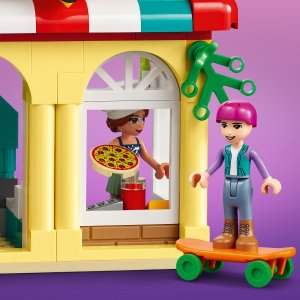 LEGO Friends Pizzeria w Heartlake (41705) 4