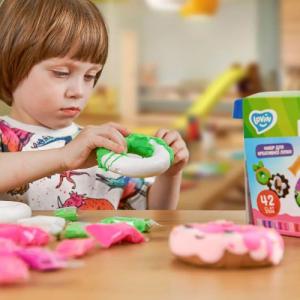 Maksik Ciastolina Zestaw kreatywności Donuts box 70109 UA 2