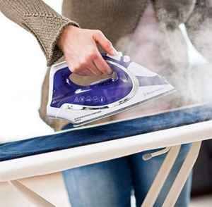 Żelazko Russell Hobbs Supreme Steam 23300-56 3