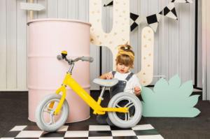 Rowerek biegowy skiddoü Rowerek biegowy Nils żółty 4