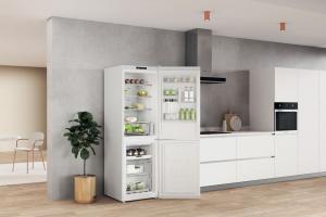 Lodówka Whirlpool W7X 82I W 5