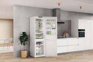 Lodówka Whirlpool W7X 93A W 5