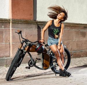 Livall Neo Smart Kask Miejski Bluetooth LED/SOS, Fioletowy, r. L (BH51M) 4