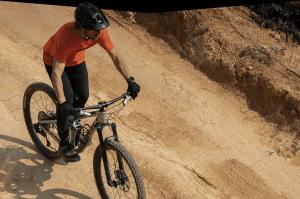 Zegarek sportowy Amazfit T-Rex 2 Czarny  (W2170OV6N) 6