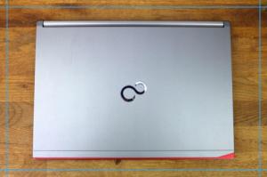 Komputer Dell E744 Intel Core i5 8GB 256GB SSD Windows 10 Pro 14" 10