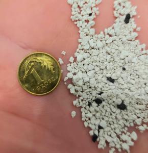 Żwirek dla kota Hilton 5 l 4